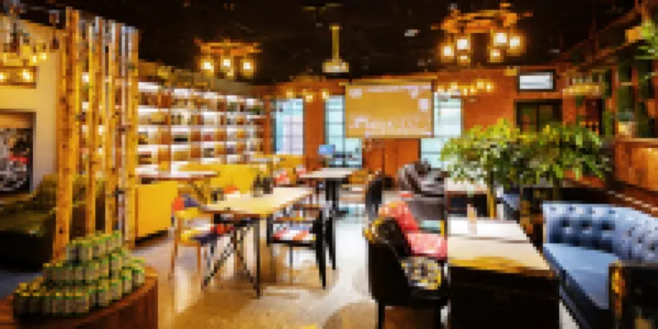 千百度酒店（河南博物院國貿360店）