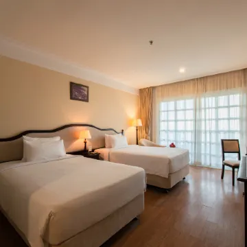 Sunrise Nha Trang Beach Hotel & Spa