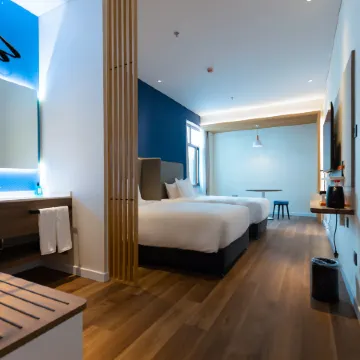 Holiday Inn Express HARBIN EXHIBITION CENTER by IHG Отели рядом с достопримечательностью «Хэйлунцзян Инженерный институт»