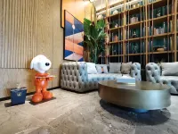 LongChen Huasu Yunbo  Hotel (Daqing East Railway Station) Hotels in Daqing