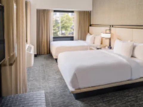 DoubleTree by Hilton Hotel & Suites Jersey City Hotels in Jersey City