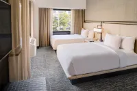 DoubleTree by Hilton Hotel & Suites Jersey City Hotels in Hoboken