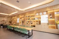 Shankee Tea Style Hotel (Yingcheng Central Plaza)