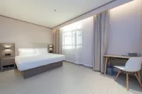 HanTing Hotel (Baicheng Taobei District Qingnian Street)