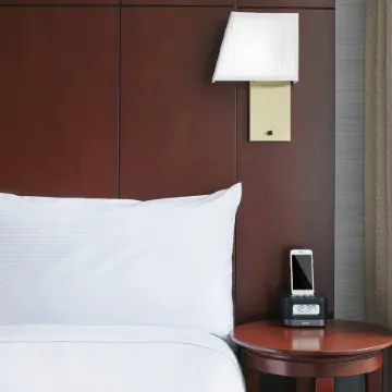 Club Quarters Hotel, Wacker at Michigan