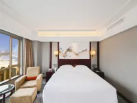 Crowne Plaza CITY CENTER NINGBO by IHG Hotels in Ningbo