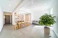 Qianyu Seaview Resort Hotel