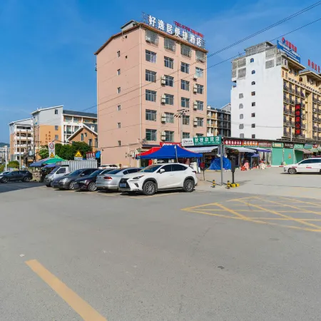 A good place to live Convenient hotel