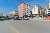A good place to live Convenient hotel