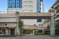 金葉ホテル（張公橋飲食街）