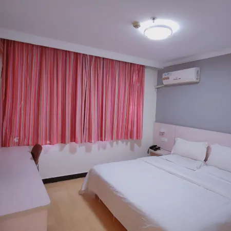 7Days Inn Chain Hotel (Kaifeng Drum Tower Square Xueyuan)
