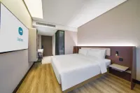 HanTing Hotel (Ningbo Dongqian Lake Mozhi Bei Road) Hotels in Ningbo