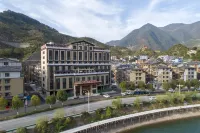 Yichang Xingshan Zhaojun bieyuan store