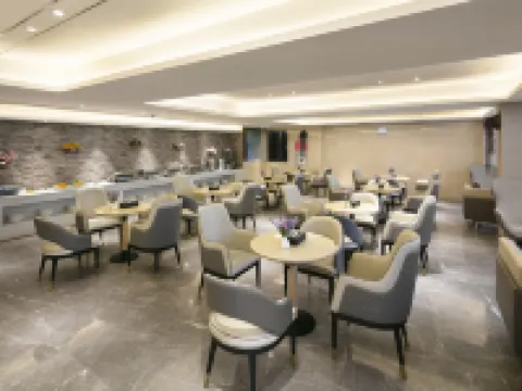 โรงแรมเหม่ยเฟิง โรงแรมในซินเจิ้ง