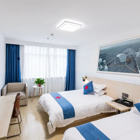 Chaohu Junjie Hotel (Renmin Road)