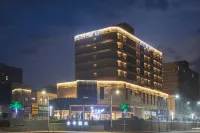 JI Hotel (Jiujiang Yongxiu Sports and Art Center) Hotels near bai lian hu shi di gong yuan