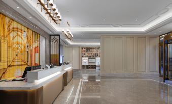 Vienna International Hotel (Zhengzhou Zhongyu Film Town Shangdu Road Branch)