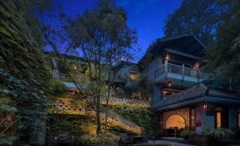 Qingcheng Mountain Yiyuanju Bieyuan Hostel