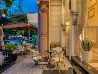 Golden Tree Apartment Phu My Hung Hotels near District 7