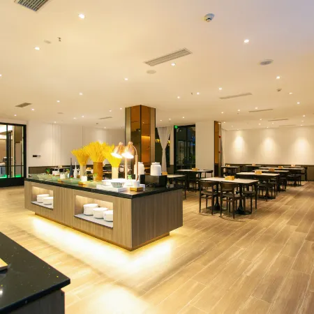 HanTing Hotel (Ganzi Batang)