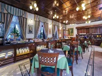 Green Garden Hotel Hotels near Vila Flora