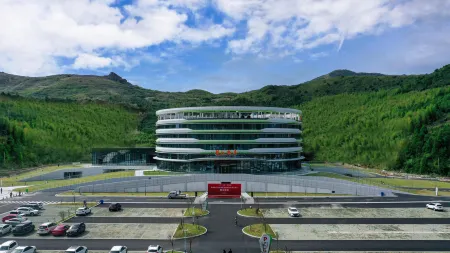 ZheRong MinJiang Hotel Отели рядом с достопримечательностью «Fujian Zherong the First Party Team Site»