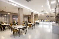 Crossing E-sports Hotel (Wenzhou Rui'an Ruixiang Avenue)