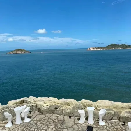 Linghai Zuoshe Homestay