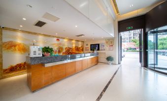 Rayking International Hotel (Binhai Sports Centre Store)