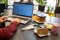 Best Western Plus - L'artist Hotel Tours - breakfast