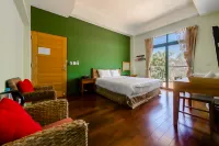 Summer Garden Bed and Breakfast