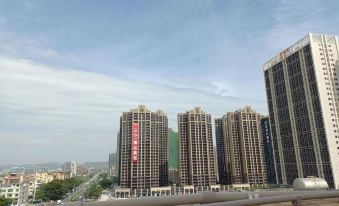 Qingqing Times Apartment