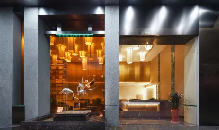 Atour Hotel (Yongkang South High-speed Railway Station International Convention and Exhibition) Отели рядом с достопримечательностью «Wujincheng Square»