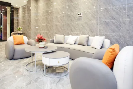 Four Seasons Sunshine Hotel Horgos Отели рядом с достопримечательностью «Khorgas National Gate Scenic Area»