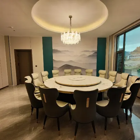 Huize Minghao Grand Hotel