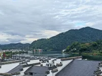 歙縣徽語山房民宿（新安江山水畫廊景區店）