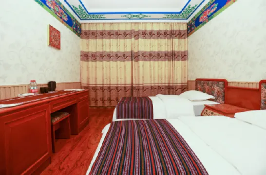 Lhasa Luolin Tibetan Family Hotel Hotels in Lobrinka