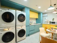 Stay seorae Hotels near Central City