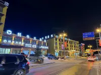Yak Grand Hotel