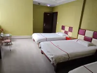 Guangshan Golden Times Hotel Hotels near Jingju Temple