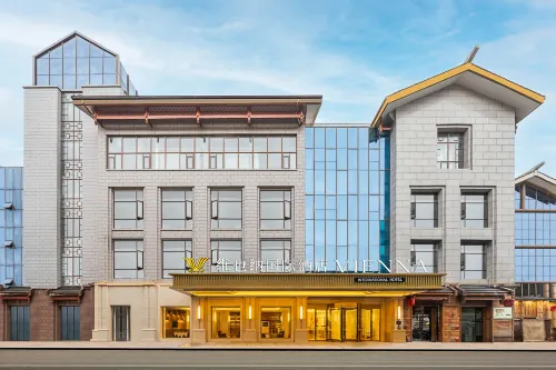 Vienna International Hotel (Dujiangyan Ancient City Scenic Area South Bridge Branch)
