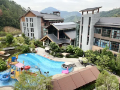 Shanyuquan · Private Hot Spring Bath | Boutique Stay (Gupo Mountain Resort Distribution Center)