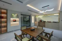 Jianxiyan Hot Spring Panorama Hotel (Xijiang Qianhu Miao Village)