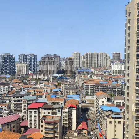 Yiqi Hostel (Yueyang Railway Station)