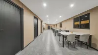 雲錦·柏漫飯店（蘭溪丹溪大道店）