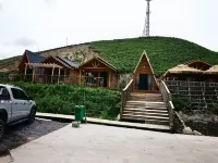 Nilka Bense Manor Homestay - Bãi đậu xe