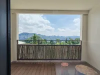 Bingjia Courtyard Homestay - Mountain view