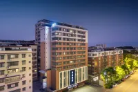 Wengyuan Shangcai Apartment Hôtels à proximité de : Donghuachan Temple