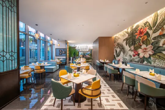 Buddy Feely Hotel Отели рядом с достопримечательностью «Qingfeng»