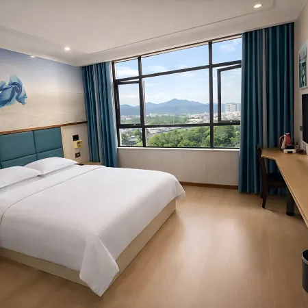 Xiangyang Jingyi Hotel